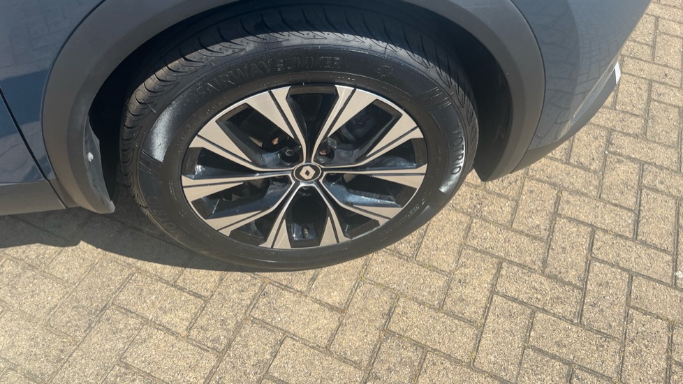 Renault Captur 1.6 E-Tech full hybrid 145 Evolution 5dr Auto Hybrid Hatchback - Image 34