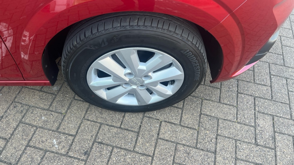 Dacia Sandero 1.0 Tce Expression 5dr Bi Fuel Hatchback - Image 34