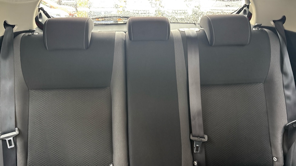 Nissan Juke 1.6 [112] Acenta 5dr Petrol Hatchback - Image 15