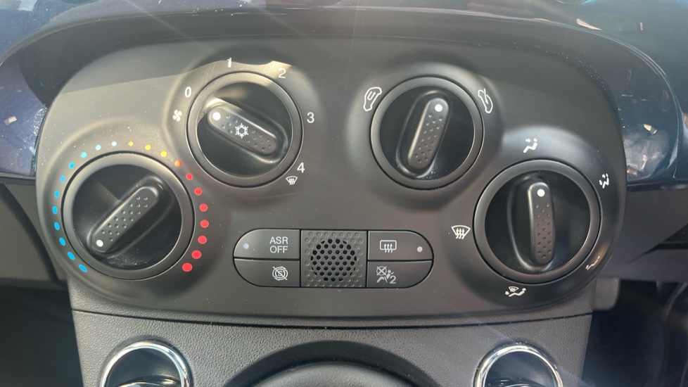 Fiat 500 1.0 Mild Hybrid Dolcevita [Part Leather] 3dr Petrol Hatchback - Image 23