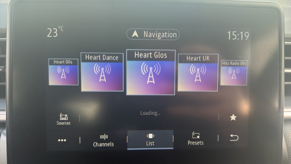 Renault Captur 1.0 TCE 90 Techno 5dr Petrol Hatchback - Image 25