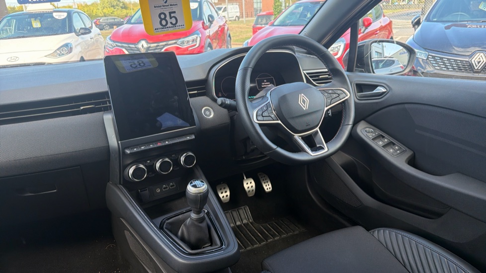 Renault Clio 1.0 TCe 90 Esprit Alpine 5dr Petrol Hatchback - Image 11