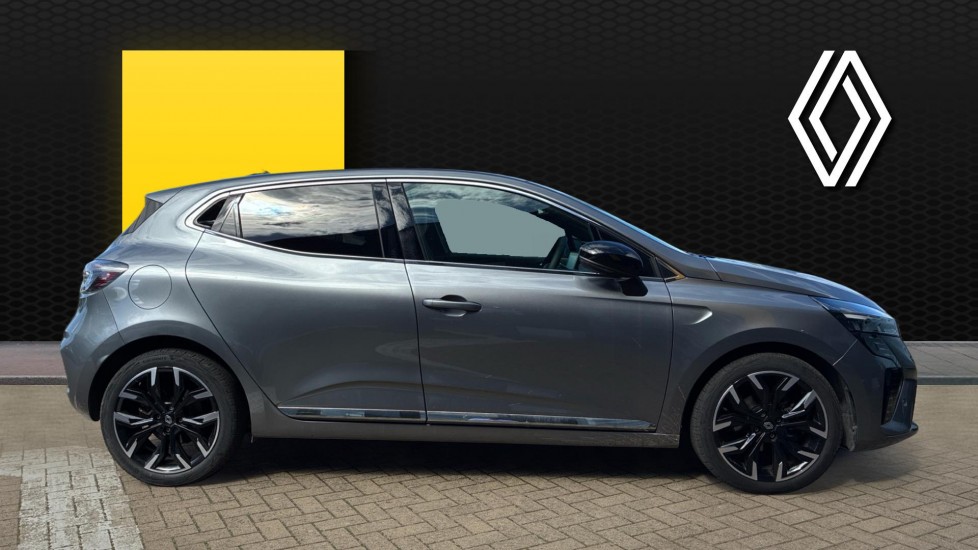 Renault Clio 1.0 TCe 90 Techno 5dr Petrol Hatchback - Image 5