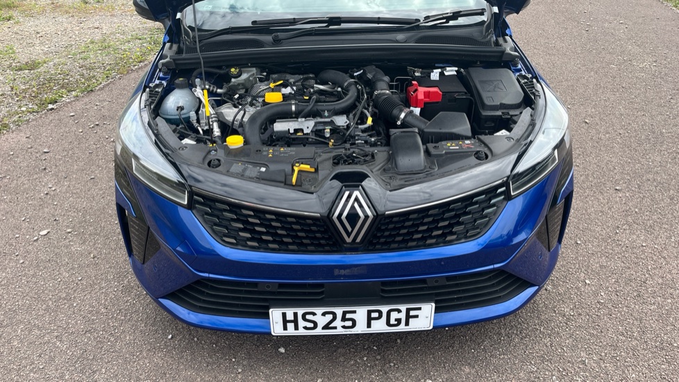 Renault Clio 1.0 TCe 90 Techno 5dr Petrol Hatchback - Image 8