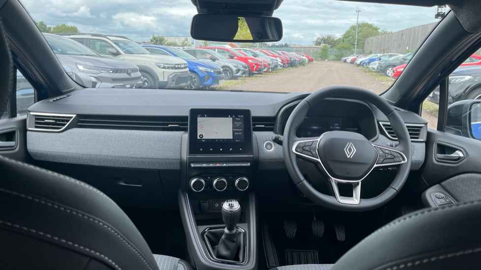 Renault Clio 1.0 TCe 90 Techno 5dr Petrol Hatchback - Image 10