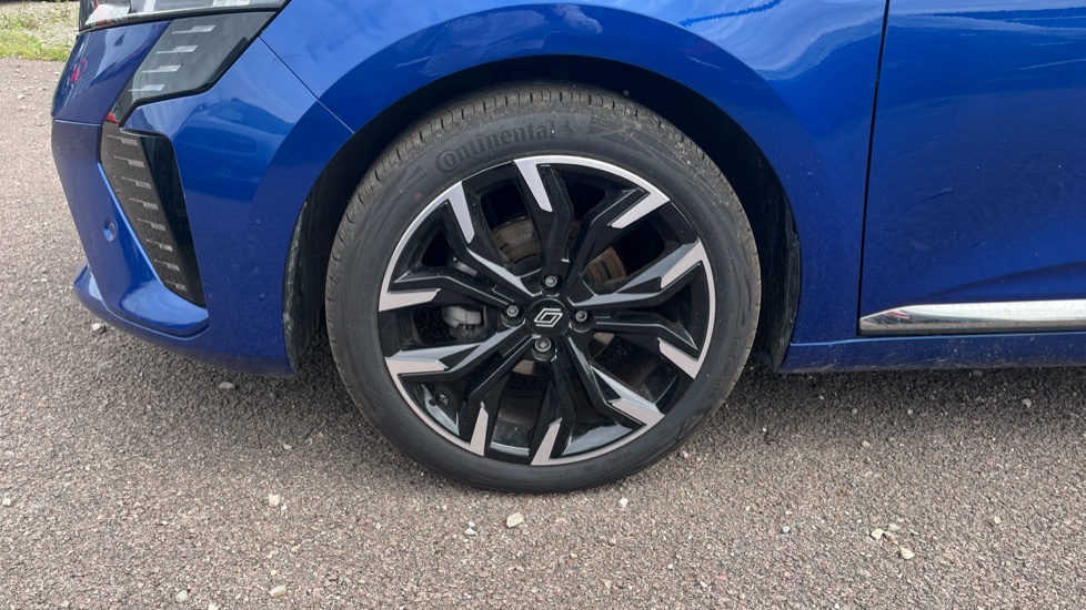 Renault Clio 1.0 TCe 90 Techno 5dr Petrol Hatchback - Image 35