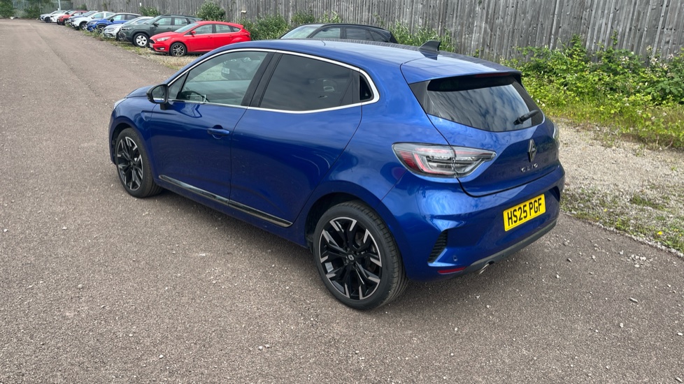 Renault Clio 1.0 TCe 90 Techno 5dr Petrol Hatchback - Image 40