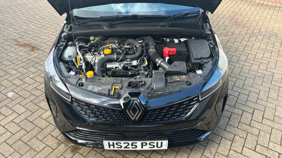 Renault Clio 1.0 TCe 90 Techno 5dr Petrol Hatchback - Image 8