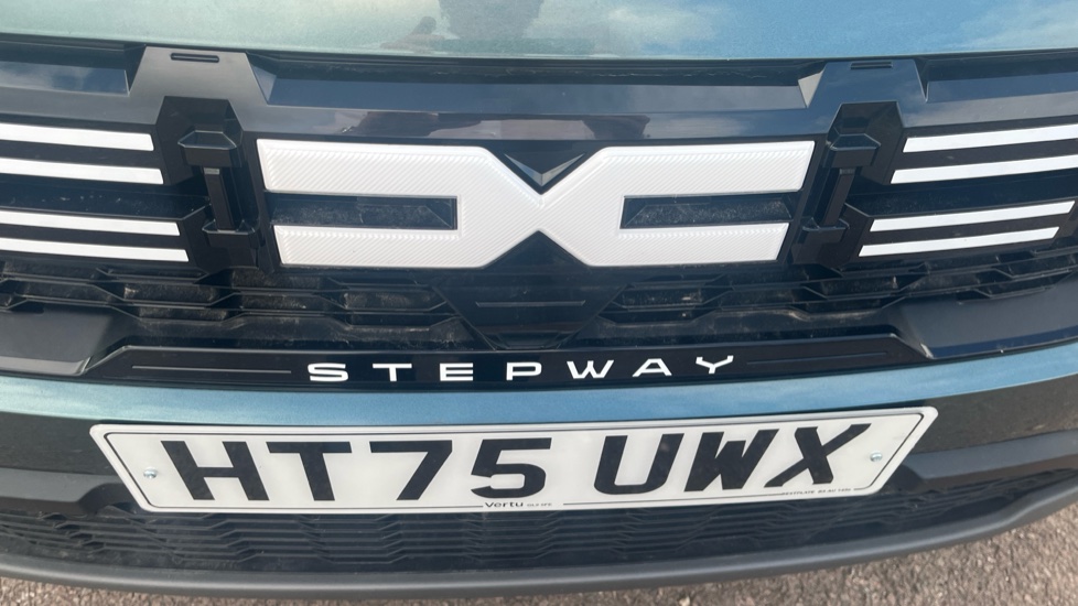 Dacia Sandero Stepway 1.0 TCe Extreme 5dr Petrol Hatchback - Image 25
