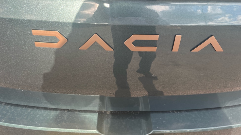 Dacia Sandero Stepway 1.0 TCe Extreme 5dr Petrol Hatchback - Image 35