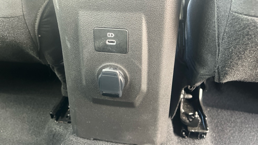 Dacia Sandero Stepway 1.0 TCe Extreme 5dr Petrol Hatchback - Image 37