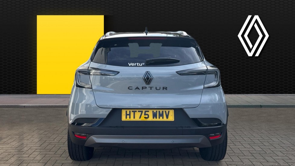 Renault Captur 1.2 TCE 115 Esprit Alpine 5dr Petrol Hatchback - Image 6