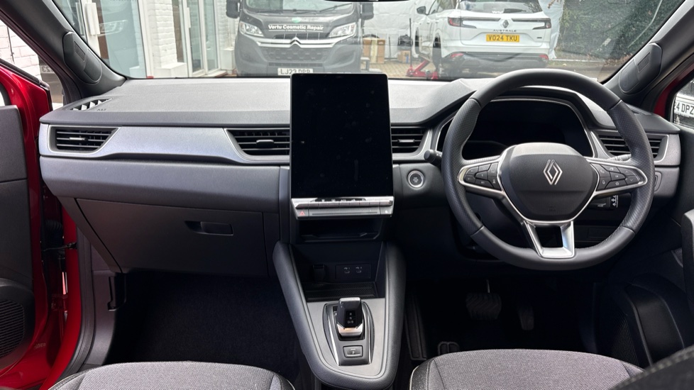 Renault Symbioz 1.8 E-Tech FHEV 160 Techno 5dr Auto Hybrid Estate - Image 10