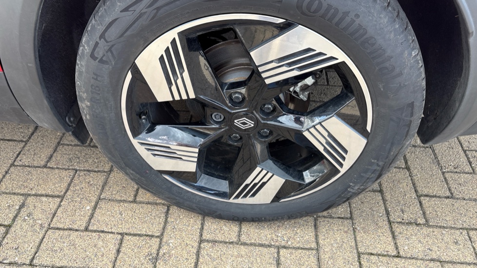 Renault Symbioz 1.8 E-Tech FHEV 160 Techno 5dr Auto Hybrid Estate - Image 39
