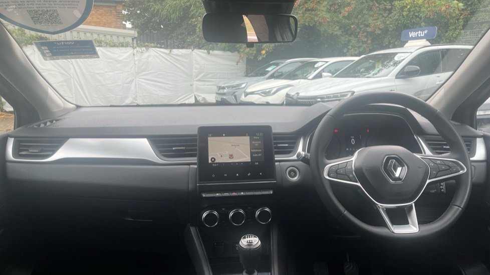 Renault Captur 1.3 TCE 130 Iconic 5dr Petrol Hatchback - Image 10