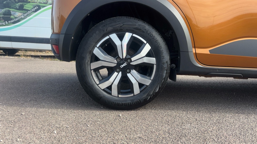 Dacia Sandero Stepway 1.0 TCe Journey 5dr Petrol Hatchback - Image 7