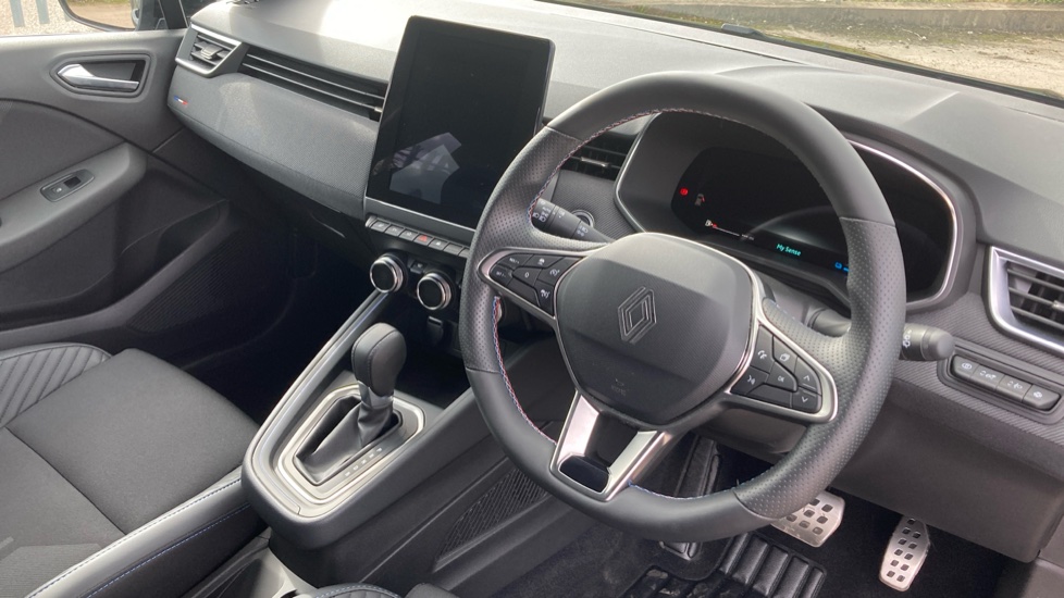 Renault Clio 1.6 E-TECH full hybrid 145 Esprit Alpine 5dr Auto Hybrid Hatchback - Image 11
