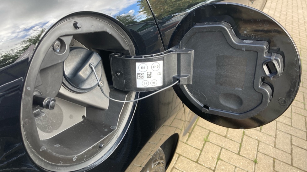 Renault Clio 1.6 E-TECH full hybrid 145 Esprit Alpine 5dr Auto Hybrid Hatchback - Image 41