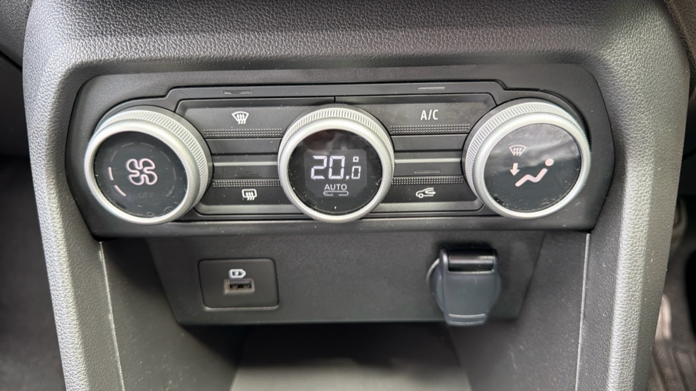Dacia Sandero Stepway 1.0 TCe Journey 5dr Petrol Hatchback - Image 28