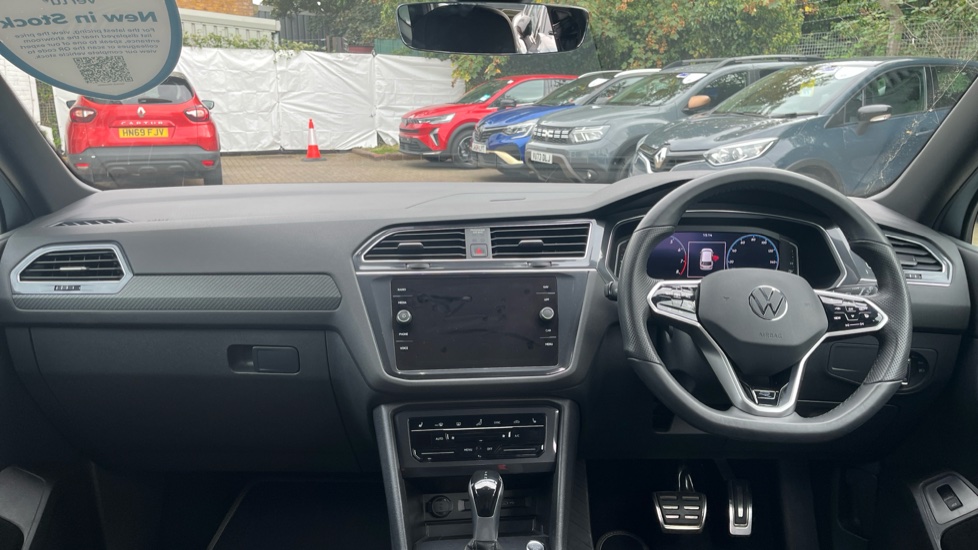 Volkswagen Tiguan Allspace 2.0 TSI 245 4Motion R-Line 5dr DSG Petrol Estate - Image 10