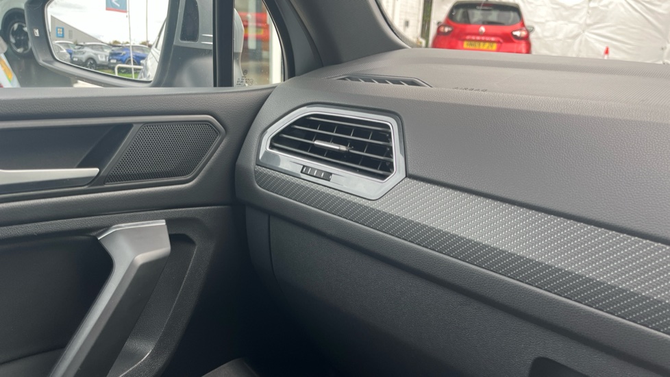 Volkswagen Tiguan Allspace 2.0 TSI 245 4Motion R-Line 5dr DSG Petrol Estate - Image 21
