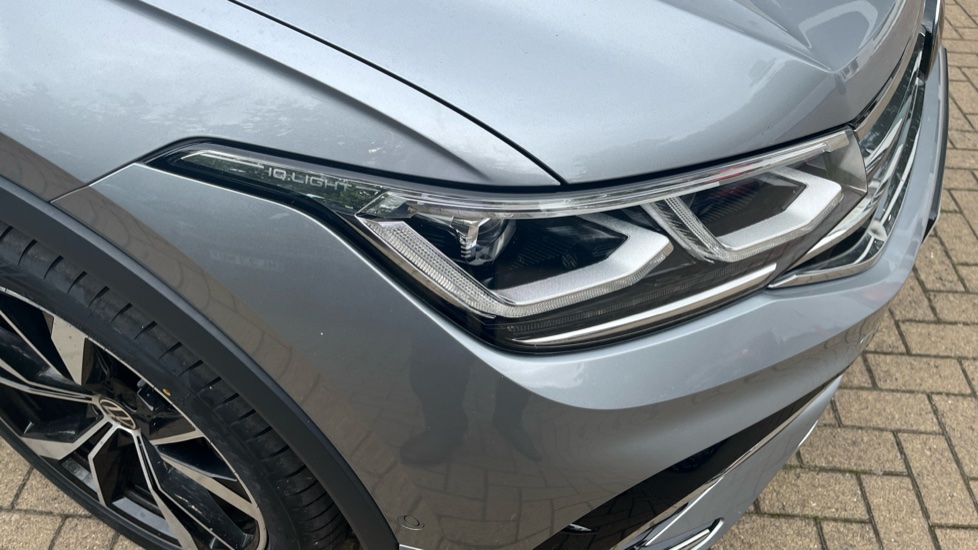 Volkswagen Tiguan Allspace 2.0 TSI 245 4Motion R-Line 5dr DSG Petrol Estate - Image 40
