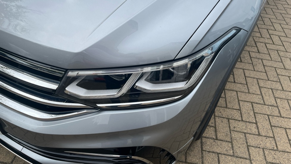 Volkswagen Tiguan Allspace 2.0 TSI 245 4Motion R-Line 5dr DSG Petrol Estate - Image 42
