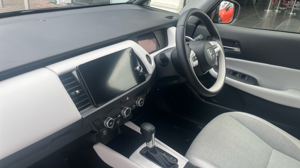 Honda Jazz 1.5 i-MMD Hybrid EX 5dr eCVT Hybrid Hatchback - Image 9