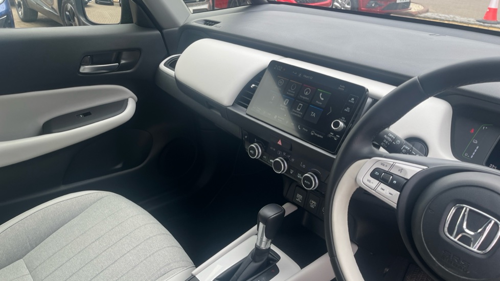 Honda Jazz 1.5 i-MMD Hybrid EX 5dr eCVT Hybrid Hatchback - Image 14