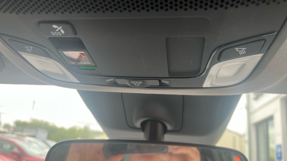 Honda Jazz 1.5 i-MMD Hybrid EX 5dr eCVT Hybrid Hatchback - Image 27