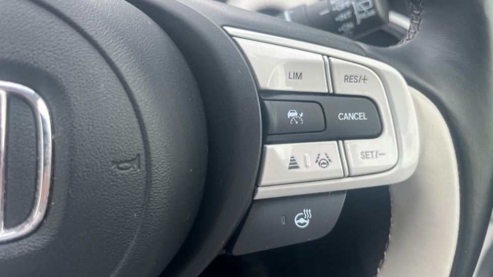 Honda Jazz 1.5 i-MMD Hybrid EX 5dr eCVT Hybrid Hatchback - Image 29