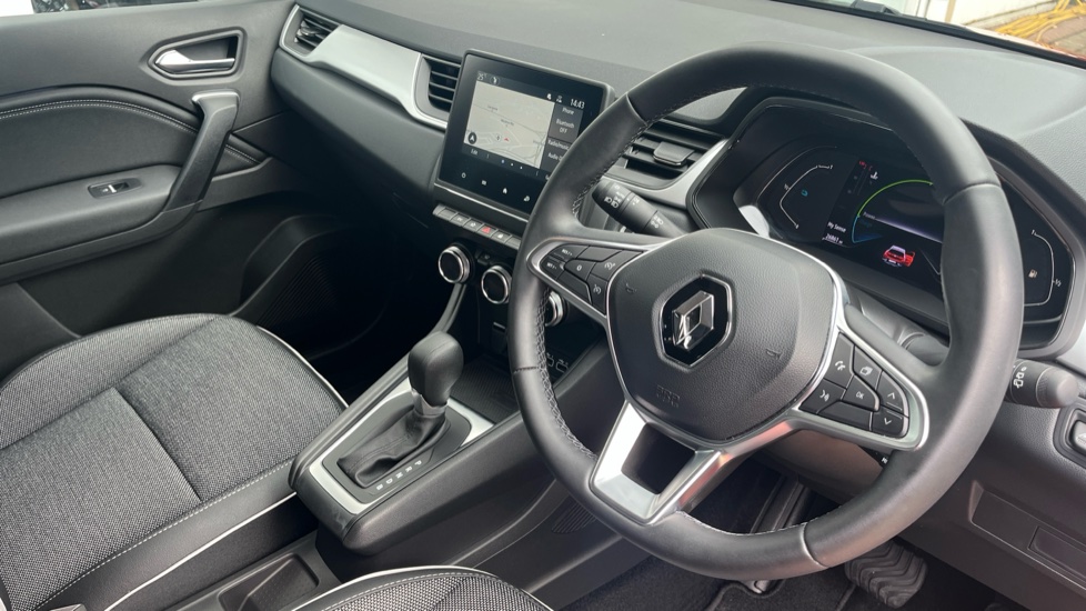 Renault Captur 1.6 E-Tech full hybrid 145 Techno 5dr Auto Hybrid Hatchback - Image 11