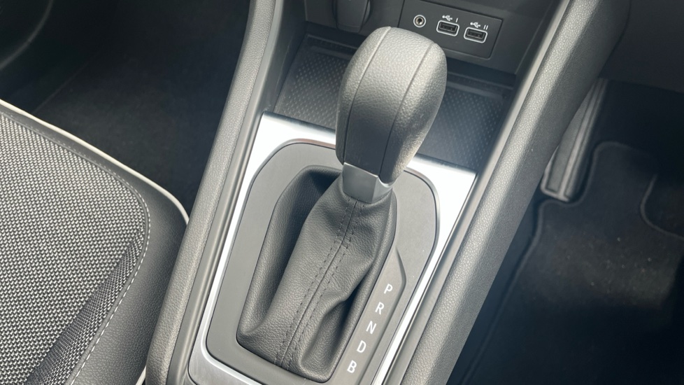 Renault Captur 1.6 E-Tech full hybrid 145 Techno 5dr Auto Hybrid Hatchback - Image 24