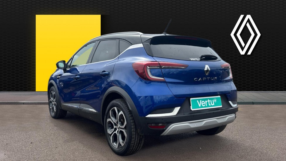Renault Captur 1.3 TCE 140 SE Edition 5dr EDC Petrol Hatchback - Image 2