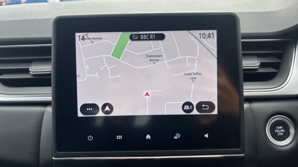 Renault Captur 1.3 TCE 140 SE Edition 5dr EDC Petrol Hatchback - Image 35