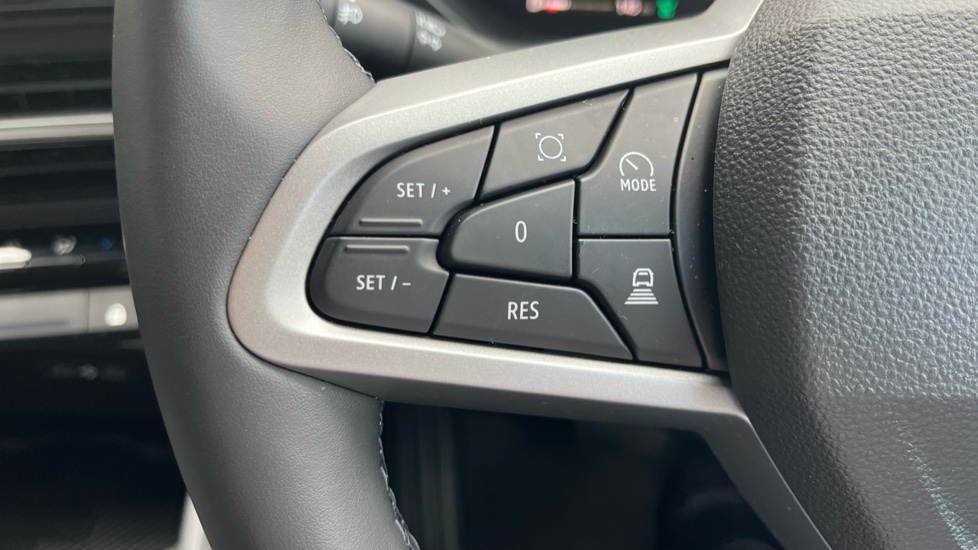Dacia Bigster 1.8 Hybrid 155 Journey 5dr Auto Hybrid Estate - Image 27