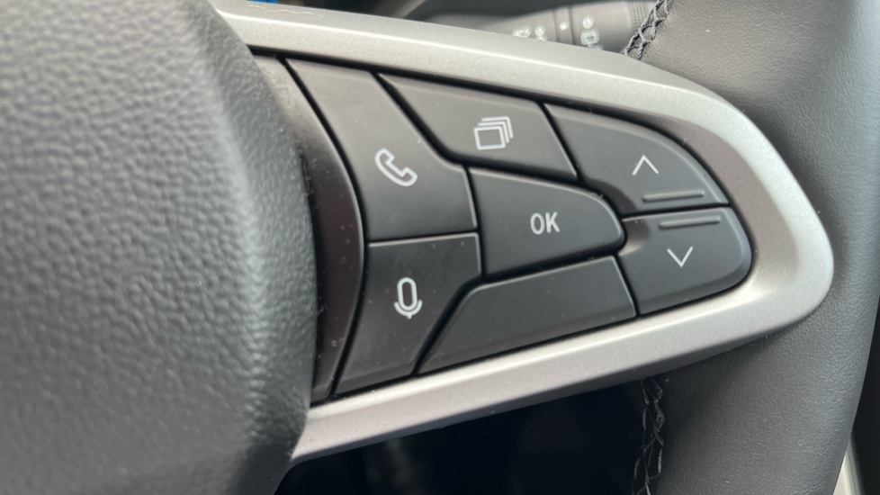 Dacia Bigster 1.8 Hybrid 155 Journey 5dr Auto Hybrid Estate - Image 28