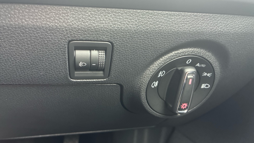 SEAT Ibiza 1.0 TSI 95 SE Technology [EZ] 5dr Petrol Hatchback - Image 40