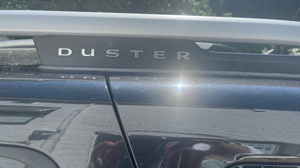 Dacia Duster 1.0 TCe 100 Comfort 5dr Petrol Estate - Image 34
