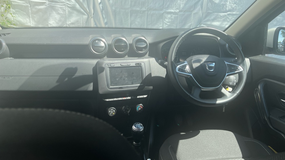 Dacia Duster 1.0 TCe 100 Comfort 5dr Petrol Estate - Image 44