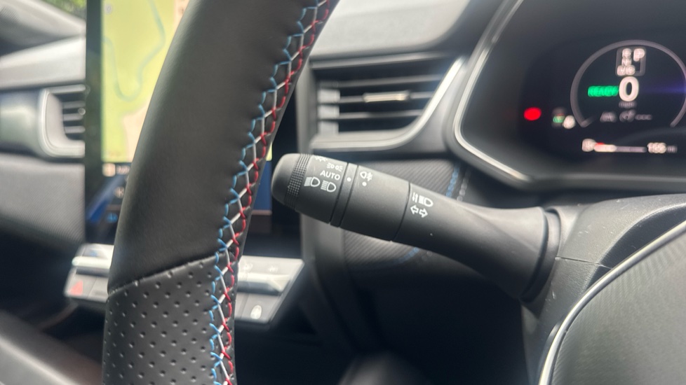 Renault Captur 1.8 E-Tech Full Hybrid 160 Esprit Alpine 5dr Auto Hybrid Hatchback - Image 24