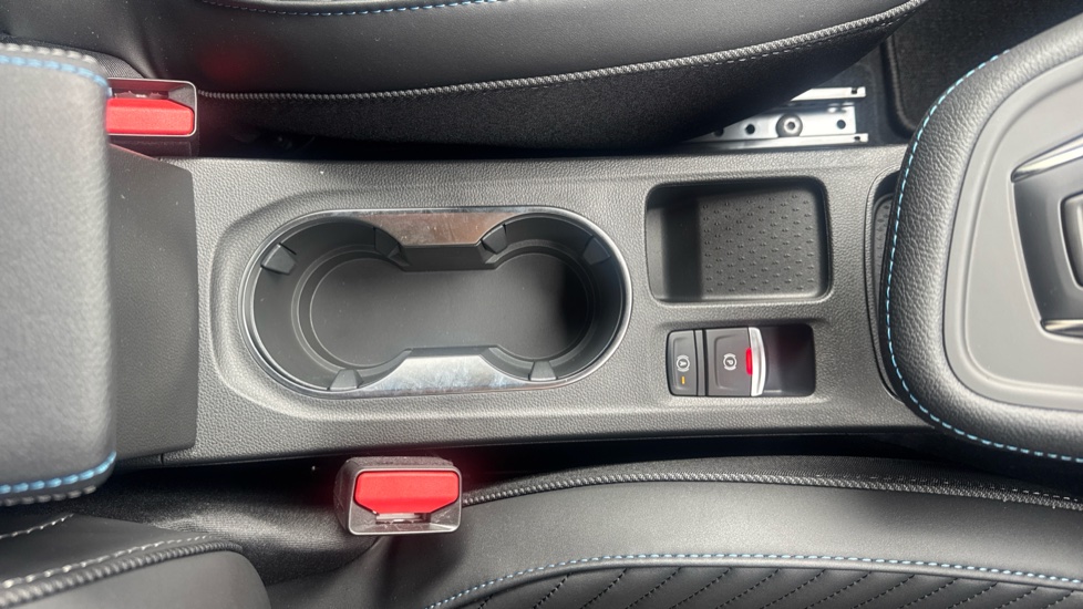 Renault Captur 1.8 E-Tech Full Hybrid 160 Esprit Alpine 5dr Auto Hybrid Hatchback - Image 32