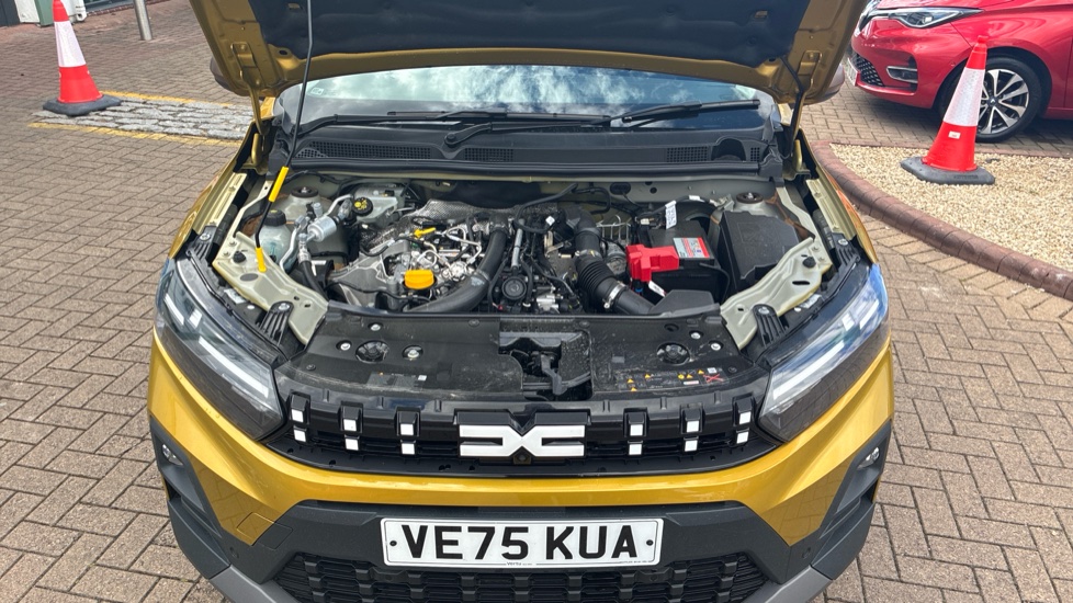 Dacia Sandero Stepway 1.0 TCe Extreme 5dr Petrol Hatchback - Image 8
