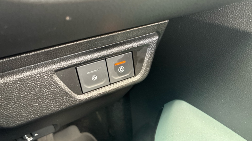 Dacia Sandero Stepway 1.0 TCe Extreme 5dr Petrol Hatchback - Image 36