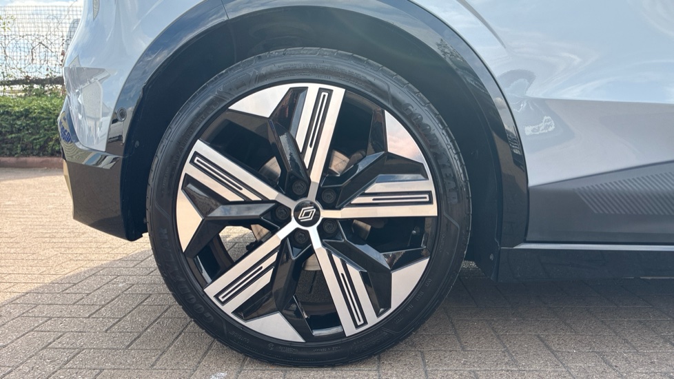 Renault Megane E-Tech EV60 160kW Launch Edition 60kWh OC 5dr Auto Electric Hatchback - Image 7