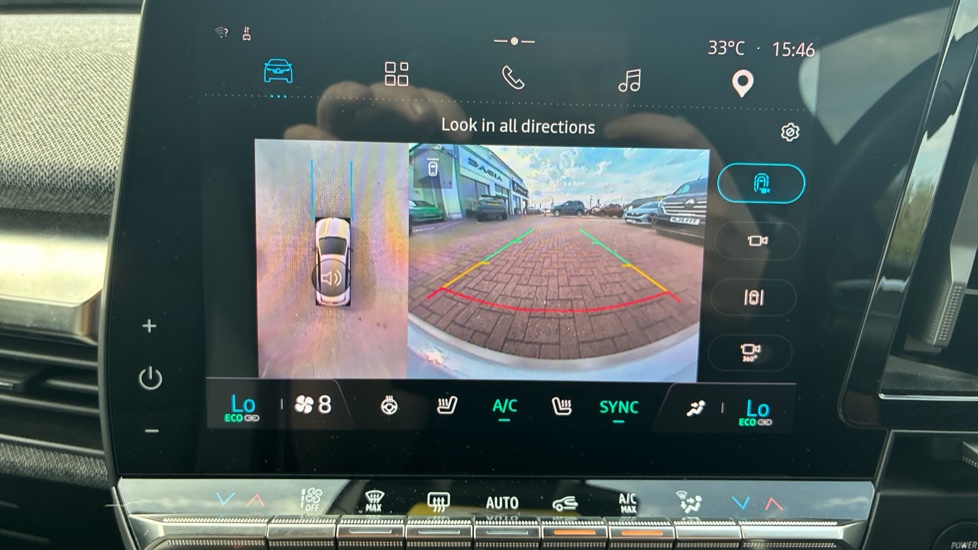 Renault Megane E-Tech EV60 160kW Launch Edition 60kWh OC 5dr Auto Electric Hatchback - Image 34
