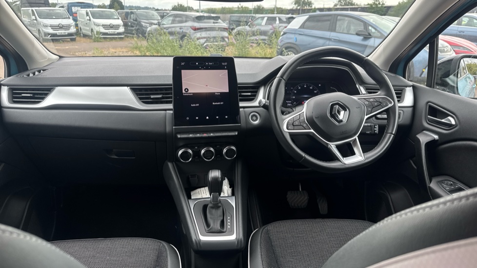 Renault Captur 1.3 TCE 130 S Edition 5dr EDC Petrol Hatchback - Image 10