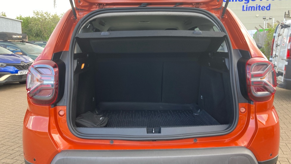 Dacia Duster 1.3 TCe 150 Journey 5dr EDC Petrol Estate - Image 4