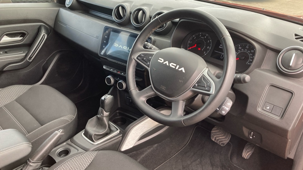Dacia Duster 1.3 TCe 150 Journey 5dr EDC Petrol Estate - Image 11
