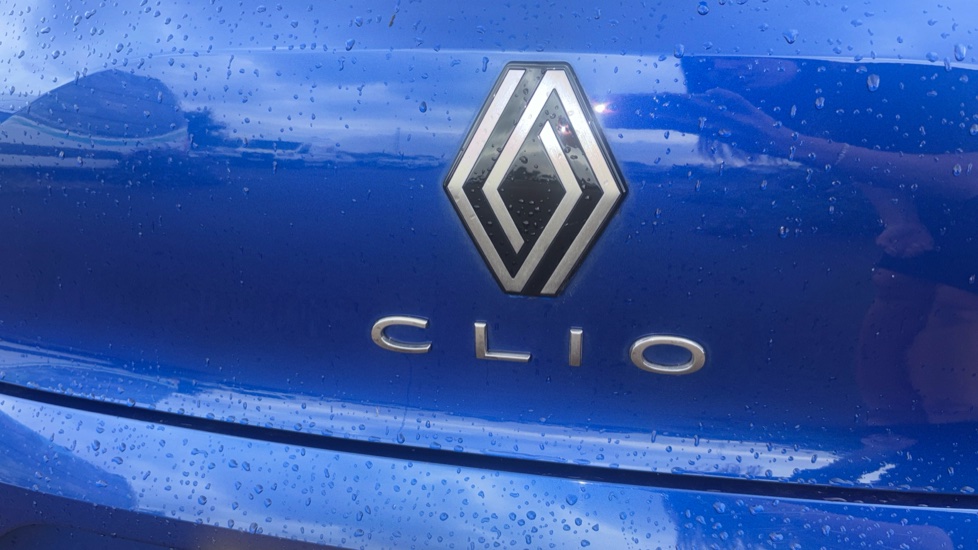 Renault Clio 1.6 E-TECH full hybrid 145 Evolution 5dr Auto Hybrid Hatchback - Image 26